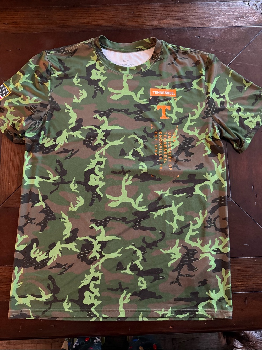 Nike Men’s TENNESSEE Short-Sleeve Camo Tee - Green/Brown